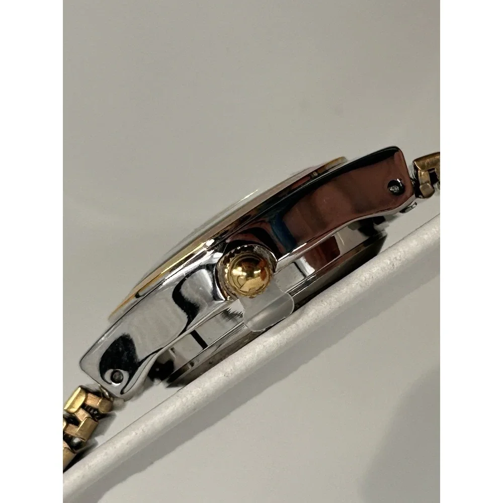 Waltham WA34LB‎ Gold Tone & Silver Tone Quartz Watch W/ Stretch Band & Box
